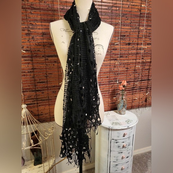 Sequin g brand scarf distressed style. - Picture 2 of 5